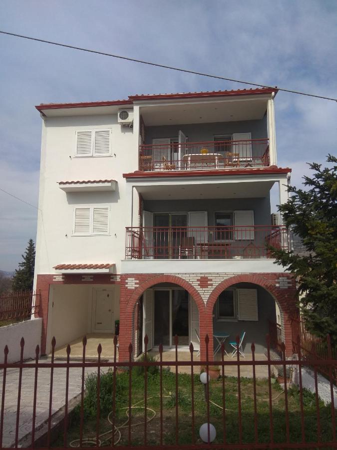 Villa Agnanti Apts And Suites Agio Pnevma Eksteriør billede