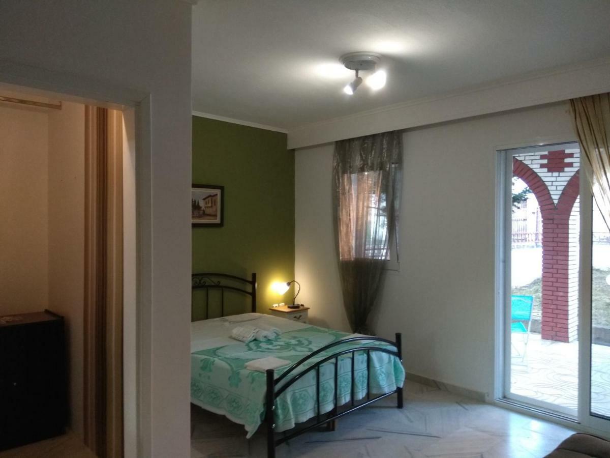Villa Agnanti Apts And Suites Agio Pnevma Eksteriør billede